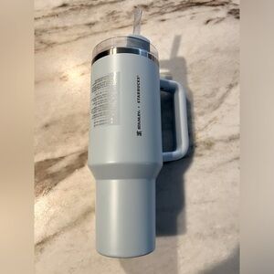 Stanley x Starbucks Mothers Day Sky Blue Stanley 40-ounce Quencher